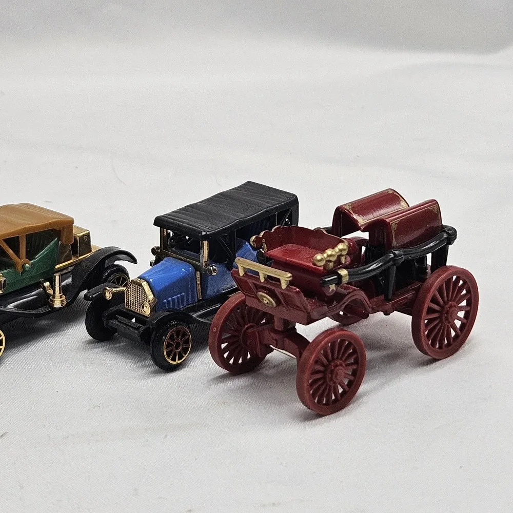 Vintage Readers Digest Collectible 1:64 Scale Classic Car‎ Models Set of 7